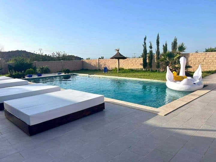 LOCATION VILLA AVEC PISCINE